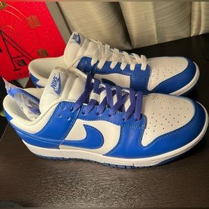 Nike Dunk Low Kentucky